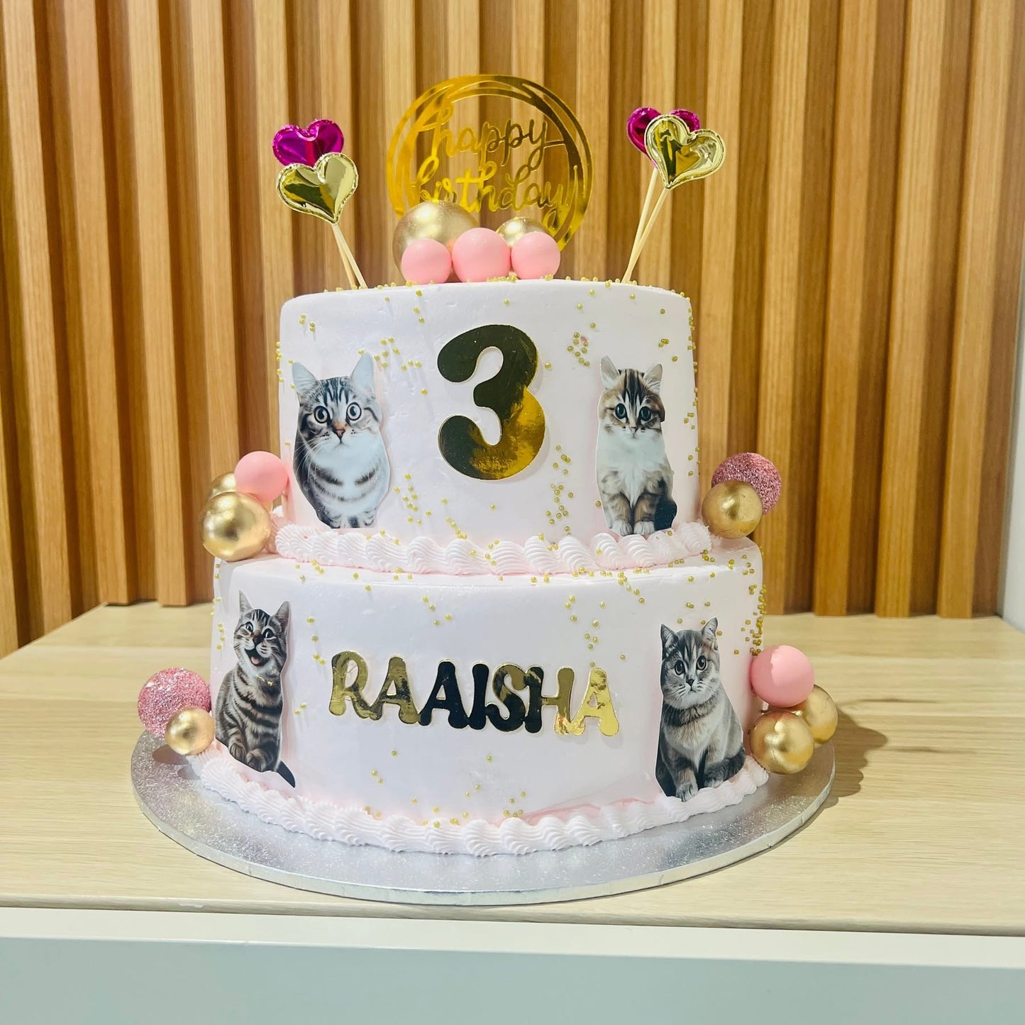 Cat/Kitty theme cake