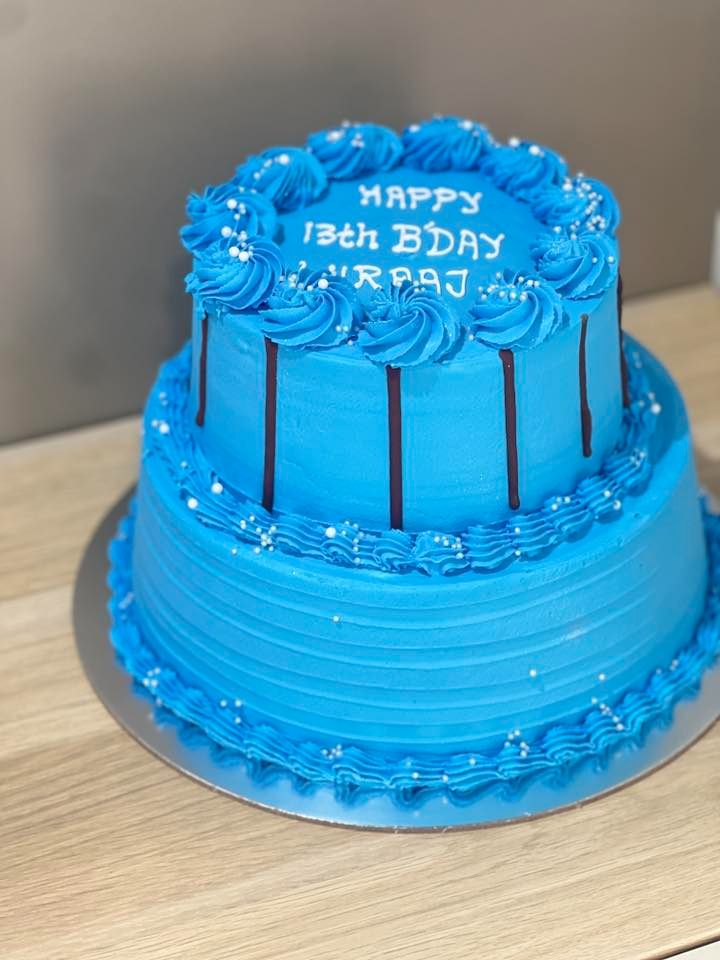 Vibrant blue frosting cake