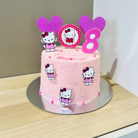Hello Kitty cake