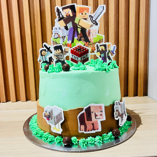 Minecraft Theme Cake